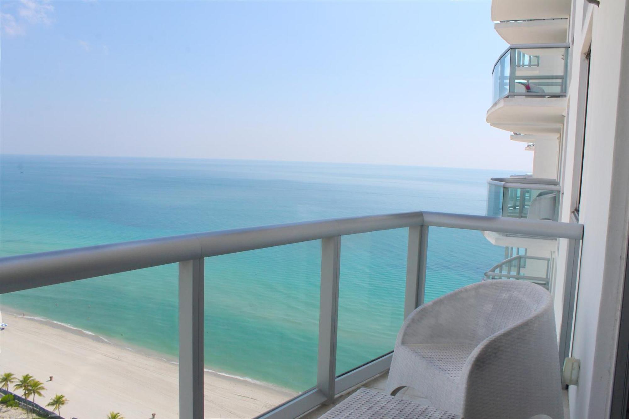Marenas Beach Resort Sunny Isles Beach Extérieur photo