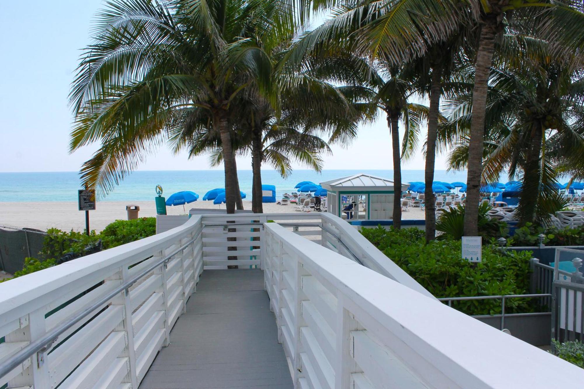 Marenas Beach Resort Sunny Isles Beach Extérieur photo
